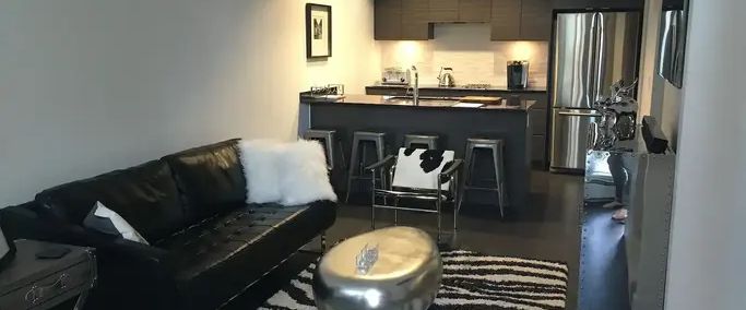 Luxury Modern Condo off 17th Ave 2 Level Townhome -Furnished- | 1500 7 St SW, Calgary - Photo 1