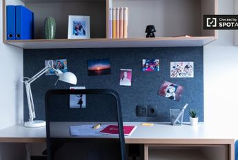 granada, Andalusia 18015