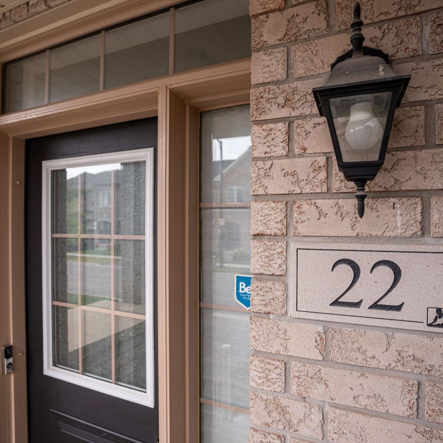 For Lease - 22 Goulston Street, Brampton, Ontario - Photo 1