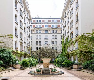 Location appartement, Paris 7ème (75007), 2 pièces, 34.21 m², ref 84745864 - Photo 6