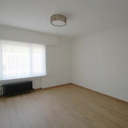 2-slaapkamer appartement met garage - Photo 1