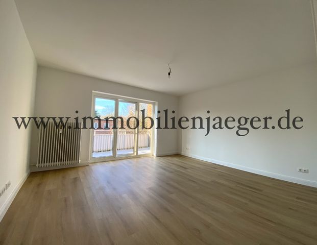 Ruhiges Horn - Neu modernisierte Endetagen-Wohnung mit großen Balkon - Duschbad - ab sofort - Photo 1