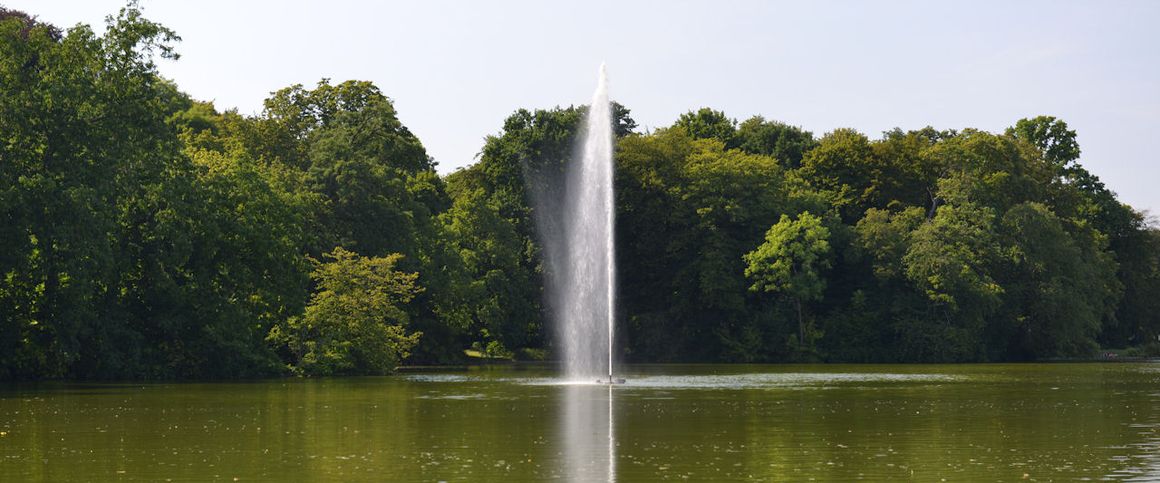 Modern möbliertes Design Apartment in TOP Lage von Lindenthal - Foto 1