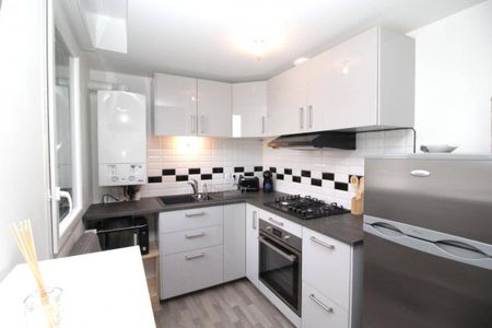 Appartement 2 pièces - - Photo 4