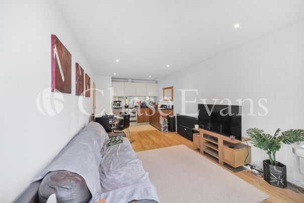 1 bedroom flat to rent - Photo 1