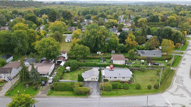 For Lease - 381 Water Drive, Georgina, Ontario - Photo 1