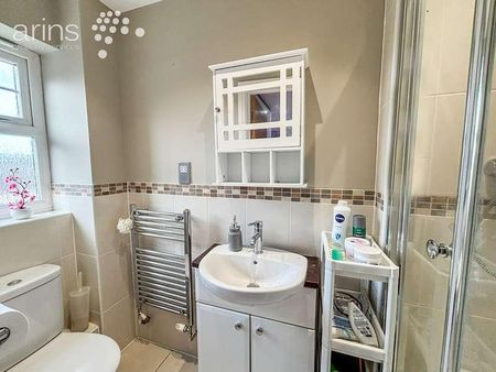 Mitford Court, Mitford Close Three Mile Cross, Reading, RG7 - Photo 4