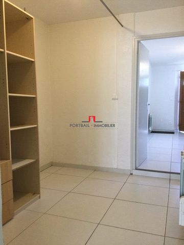 Maison à louer, 4 pièces - Saint-Christoly-de-Blaye 33920 - Photo 4