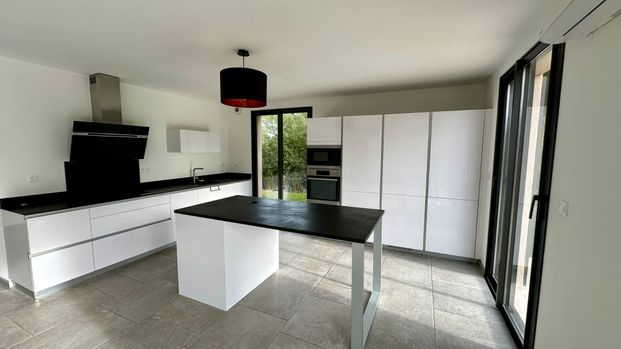 EGUILLES - Villa de 160m² - Photo 1