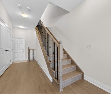 For Lease - 2936 Whites Road, Pickering, Ontario - Photo 2