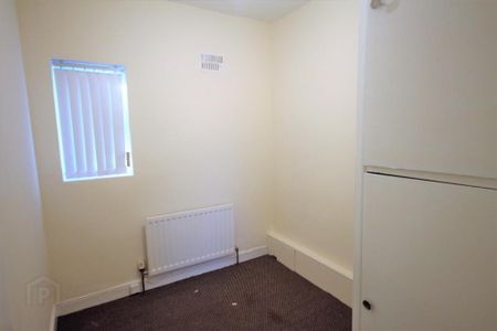 16 Woodvale Pass, Belfast, BT13 3FN - Photo 5