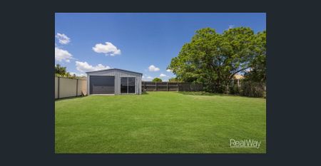 Rare Quarter Acre Block with a Large Family Home + Powered Shed in Quiet Cul-de-sac - Photo 5