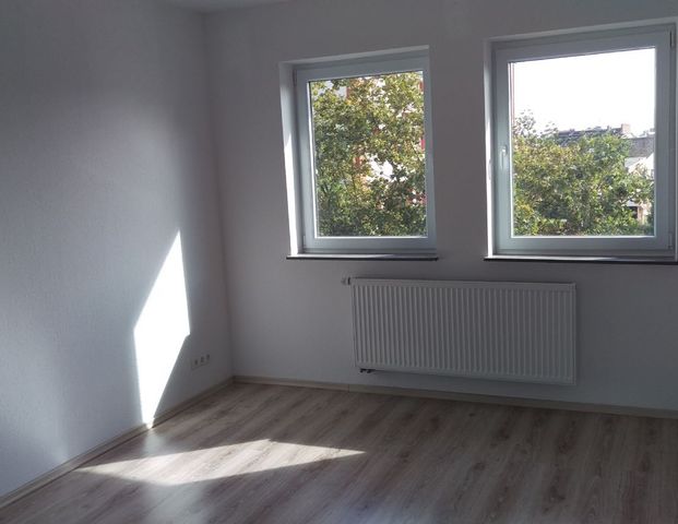 +++ Moderne Top Etagenwohnung +++ - Foto 1