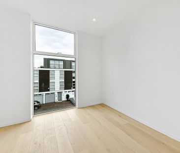 6 bedroom townhouse to rent - Photo 5