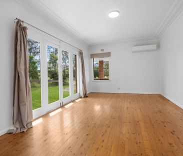 Equestrian Lifestyle Awaits - 3-Bed, 2-Bath Home on 5 Acres - Photo 2