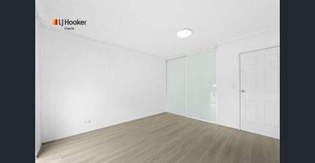 Bright & Modern 2 Bedroom Apartment - Photo 3