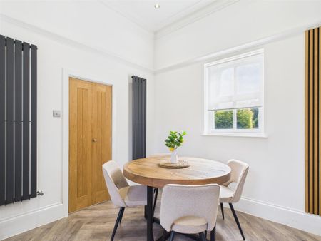 4 bedroom Barn Conversion to rent - Photo 3