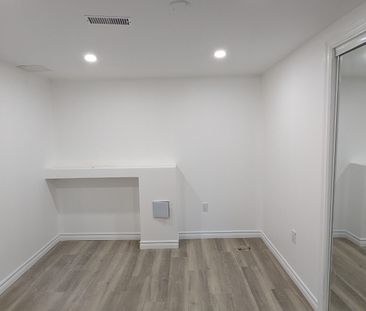 For Lease - 43 glenayr Place Unit# Lower Unit, Welland, Ontario - Photo 3