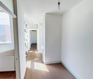 Room in a Shared Flat, Guildford Road, SW8 - Photo 6