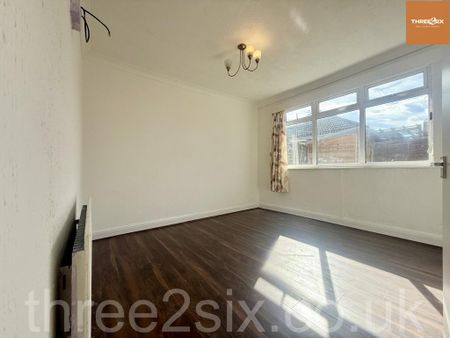 2 bedroom bungalow to rent - Photo 3