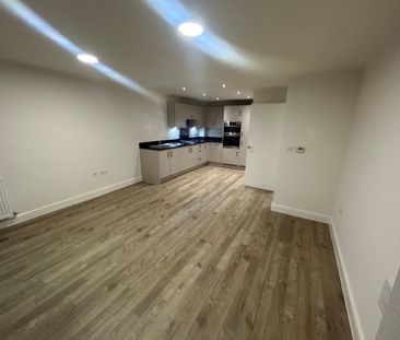 Bridge Road East, Welwyn Garden City - Photo 4