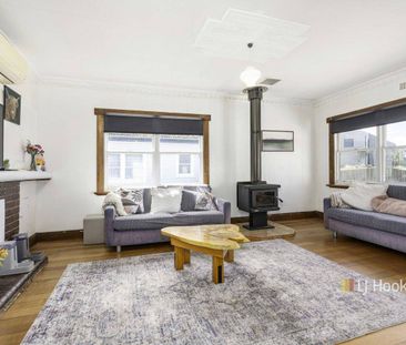 Comfortable Home in Convenient Quoiba Location - Photo 1