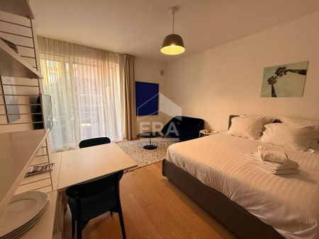 À louer : Appartement d'exception au coeur de Rennes - Photo 3