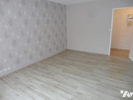 EPERNAY - STUDIO HYPER CENTRE-VILLE - Photo 5