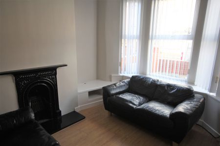 12 Columbia Street, Belfast, BT13 3HL - Photo 3