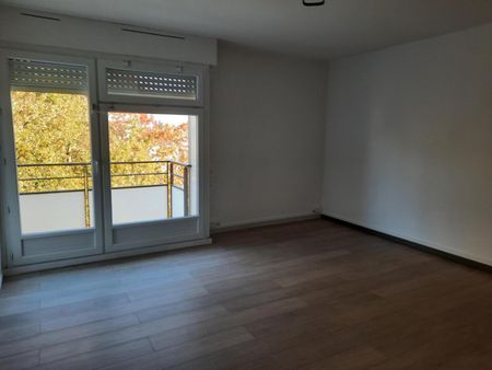 Location Appartement 5 pièces 101m² ORVAULT 44700 - Photo 5