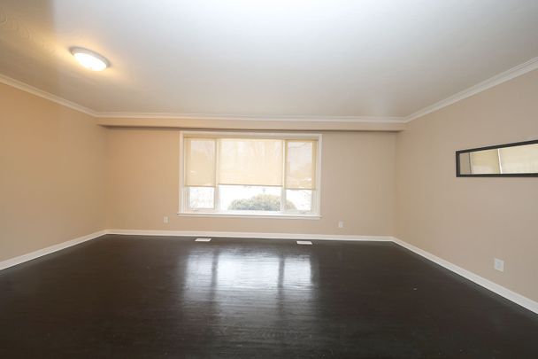 For Lease - 10 Cunard Street, Toronto, Ontario - Photo 1