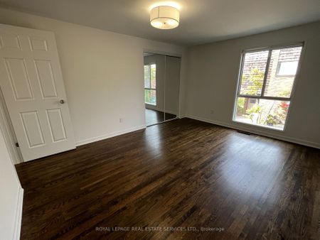 For Lease - 10 Yetta Shepway N/A, Toronto, Ontario - Photo 4