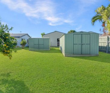 Large Yard & Solar Powered! - Photo 3