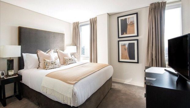 4 bedroom flat to rent - Photo 1