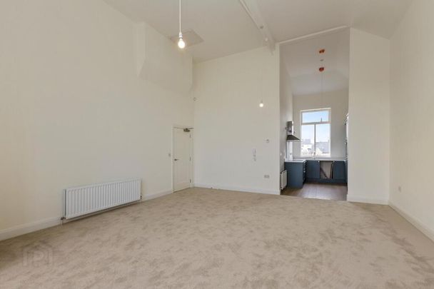 Apartment 6 35 College Green, College Avenue, Bangor, BT20 5FA - Photo 1