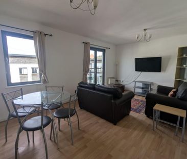 2 bedroom apartment to rent - Photo 4