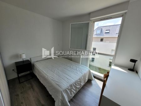 Location Appartement 4 pièces 87m² LOOS 59120 - Photo 2