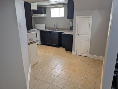 For Lease - 36 Spicebush Terrace Unit# BSMT, Brampton, Ontario - Photo 4