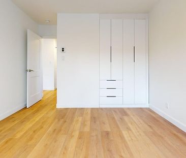 5420-40 Place Pontiac, Brossard, QC J4W 2Z9 - Photo 4