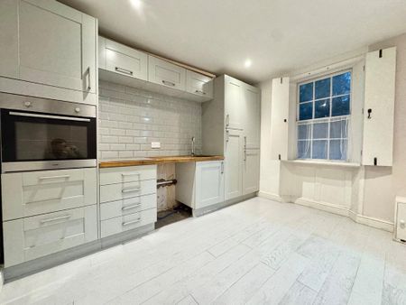 2 bedroom end of terrace house to rent - Photo 5