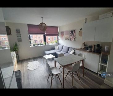 1 bedroom flat to rent - Photo 6