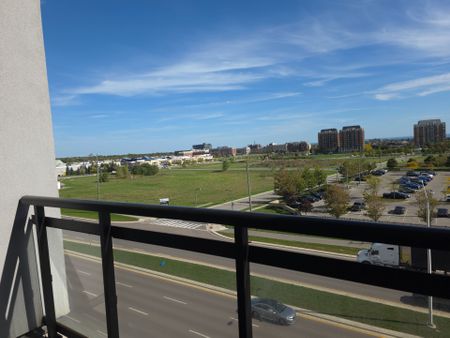 For Lease - 102 Grovewood Common Circle Unit# 519, Oakville, Ontario - Photo 3