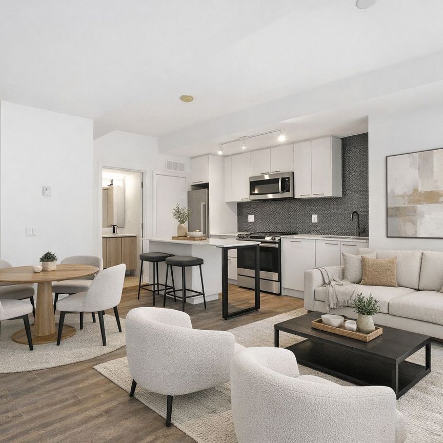 For Lease - 10 Ed Clark Gardens Boulevard Unit# TH5, Toronto, Ontario - Photo 1