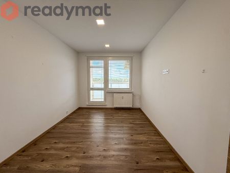Pronájem bytu 3+1 70 m² - Fotografie 3