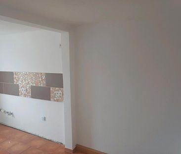 Moderne 2 - Raum - Dachgeschosswohnung offen geschnitten - Photo 1