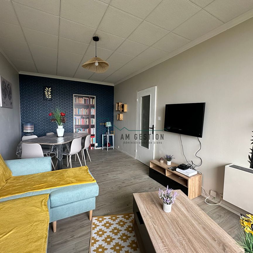 Location Appartement 4 pièces 74m² - Photo 1