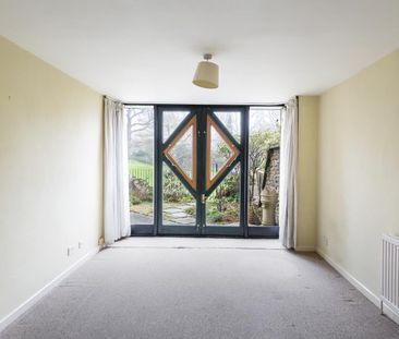 1 Bed Flat - Photo 6
