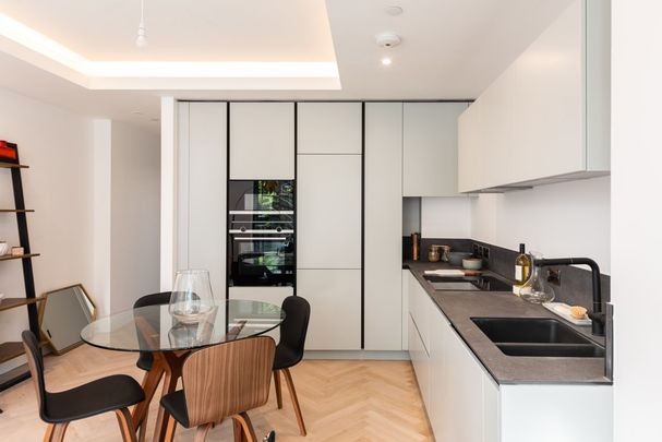 Rox 12 Gloucester Place - Photo 1