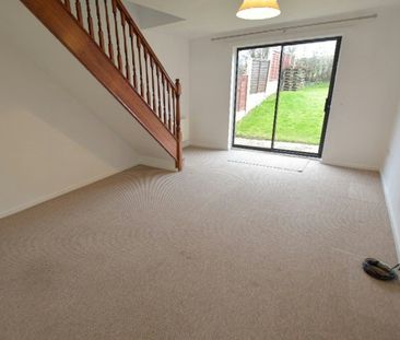 Town house to rent on - Photo 3