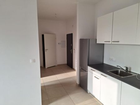 Idealne 3 pokojowe mieszkanie w samym Centrum! - Zdjęcie 2